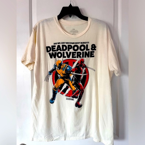 Marvel Cream Deadpool & Wolverine Retro Comics Retro Short Sleeve Tee - Large - Picture 1 of 4